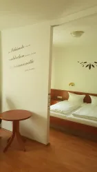 Suite (2)