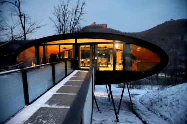 Oval Office am Jugendstilhotel Trifels