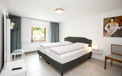 Zimmer2b (© Jugendstilhotel Trifels, Fotograph Iversen)