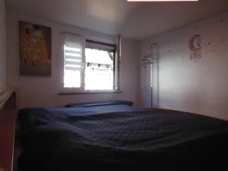 Schlafzimmer anderer Winkel