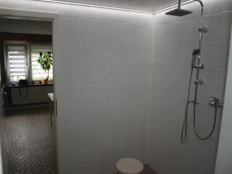 Ebenerdige Dusche (© Siegbert Martel)