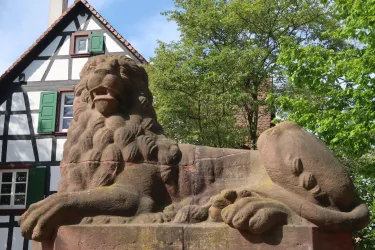Löwendenkmal am Plätzel Kandel Löwendenkmal am Plätzel Kandel