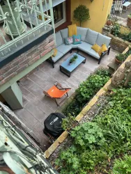 Sonnenterrasse in reiner Südlage mit Markise