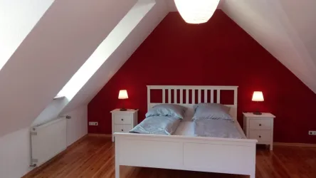 Schlafzimmer 1 (© Carcereri-Dhom)