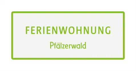Eine Unterkunft mit der Bezeichnung "Ferienwohnung Pfälzerwald". Der Fokus liegt auf Erholung in der Natur.