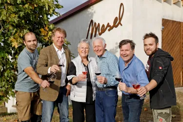 Im Weingut der Familie Mesel
