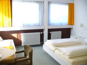 Doppelzimmer Haus A (2) (© Archiv: Maria Rosenberg)