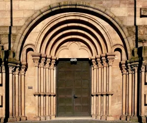 Portal der Abteikirche