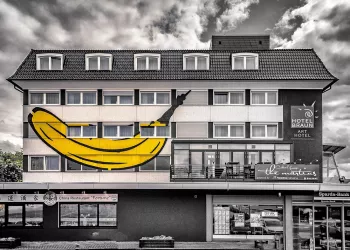 arthotel-braun---thomas-baumgaertel---weltgroesste
