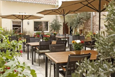 Hof Bild 2 (© Vinotel Weinstrasse)