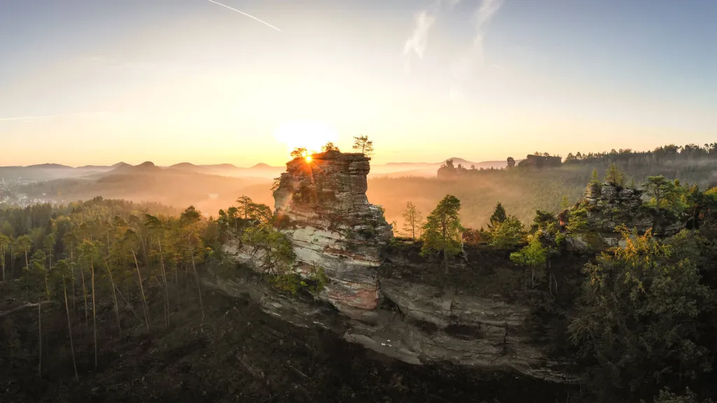 Sonnenaufgang am Büttelfels