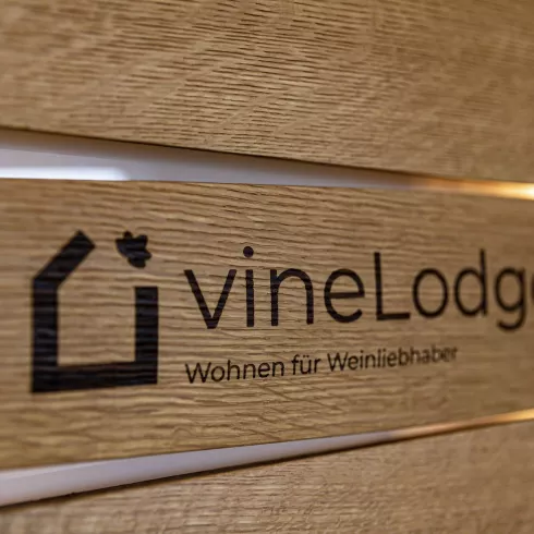 vineLodge vineLodge